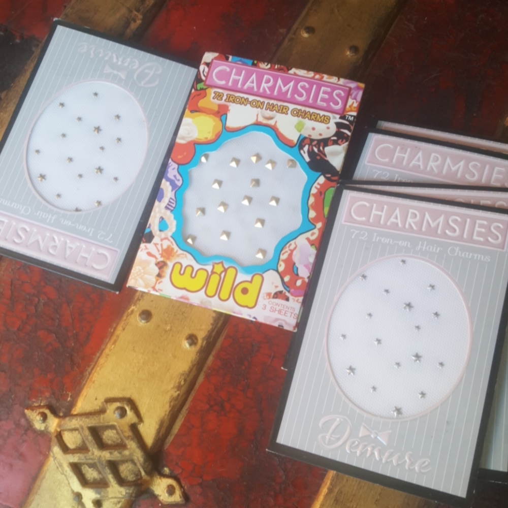 NEW CHARMSIES